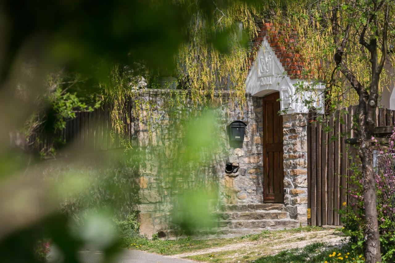Kali Ko Apartman Сентбеккалла Экстерьер фото